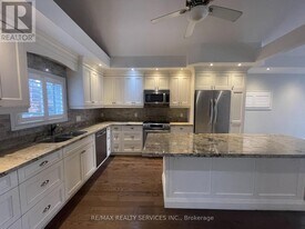 109 River Rd in Brampton, ON - Building Photo