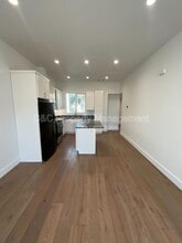 182 Los Olivos Ave in Daly City, CA - Foto de edificio - Building Photo