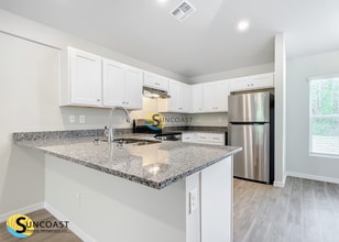 1147 S Apopka Ave in Inverness, FL - Building Photo - Building Photo