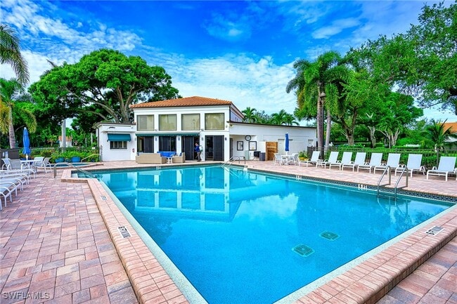 property at 586 Beachwalk Cir