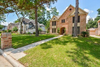 8010 White Marsh Ct in Spring, TX - Building Photo - Building Photo