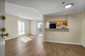 511 Carondelet Apartments in Los Angeles, CA - Building Photo - Building Photo