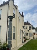 5906 San Vicente Blvd, Unit 5906 San Vicente Blvd up in Los Angeles, CA - Building Photo