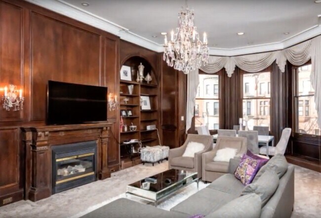 367 Beacon St, Unit 2 in Boston, MA - Building Photo - Building Photo