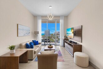 111 N Ocean Dr, Unit ID1227558P in Hollywood, FL - Building Photo - Building Photo