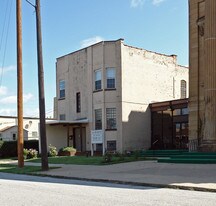 2097 E 46th St in Cleveland, OH - Building Photo
