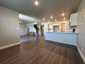 494 N 1400 W in Springville, UT - Building Photo - Building Photo