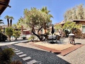 74402 Abronia Trail, Unit 7 in Palm Desert, CA - Building Photo - Building Photo