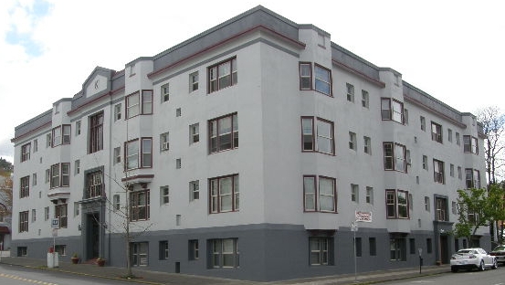 Kohlhagen Apartments in Roseburg, OR - Building Photo - Building Photo