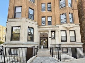 3433 N Elaine Pl in Chicago, IL - Building Photo