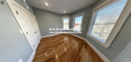 75 Winchester St, Unit 3 in Medford, MA - Building Photo - Building Photo