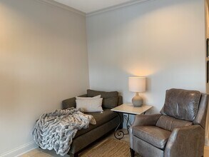 1221 W Eddy St, Unit 1 in Chicago, IL - Foto de edificio - Building Photo