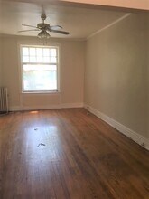 2204 W Berteau Ave in Chicago, IL - Building Photo - Building Photo