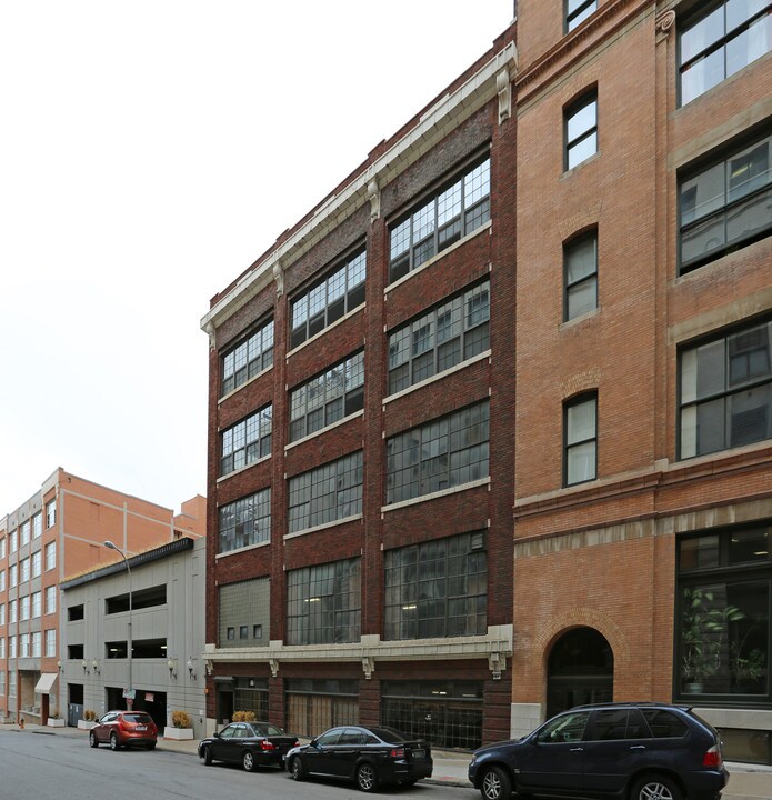 SoHo West Bldg 3 in Kansas City, MO - Foto de edificio