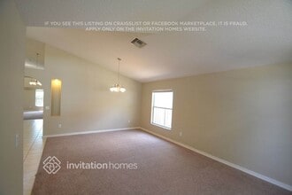 7029 Colony Pointe Dr in Riverview, FL - Building Photo - Building Photo