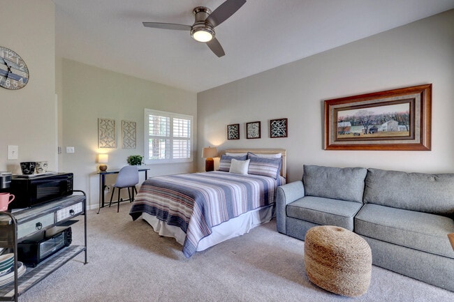 9813 Perfect Dr in Port St. Lucie, FL - Foto de edificio - Building Photo