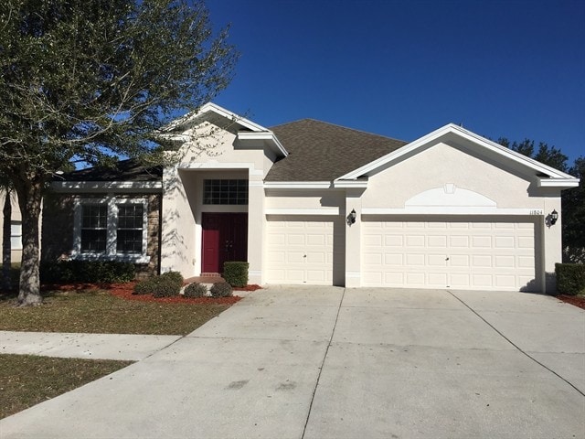 11804 Stonewood Gate Dr in Riverview, FL - Building Photo