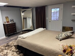 99 Clark Rd, Unit Lakehouse inlaw furnished in Spencer, MA - Building Photo - Building Photo