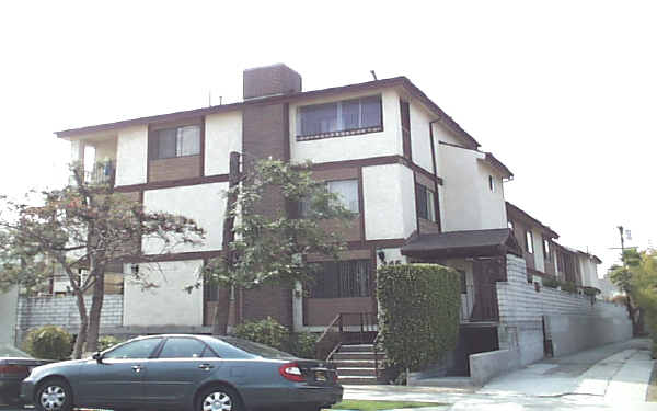 346 W Doran St in Glendale, CA - Building Photo - Building Photo