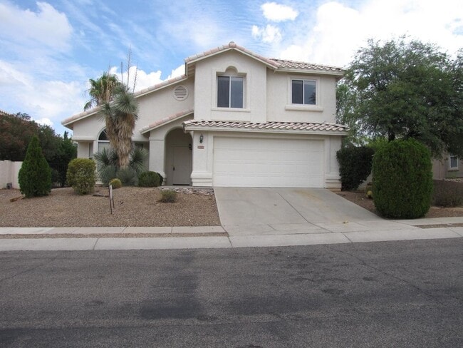 2050 W 3 Oaks Dr in Tucson, AZ - Building Photo - Building Photo