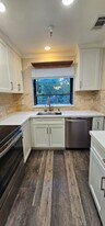 2600 Oak Rd, Unit 2600 Oak Rd APT 291 in Walnut Creek, CA - Building Photo