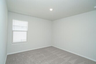 641 Basteen Ln in Justin, TX - Building Photo - Building Photo