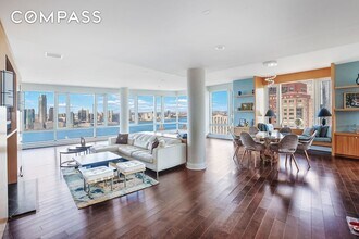 70 Little W St, Unit PH2A in New York, NY - Foto de edificio - Building Photo