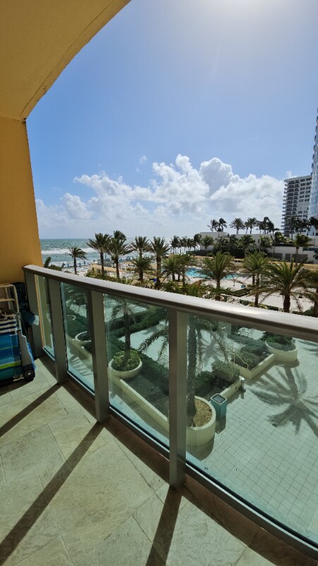 property at 2501 S Ocean Dr