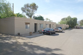 4235 E Fairmount St in Tucson, AZ - Building Photo - Building Photo