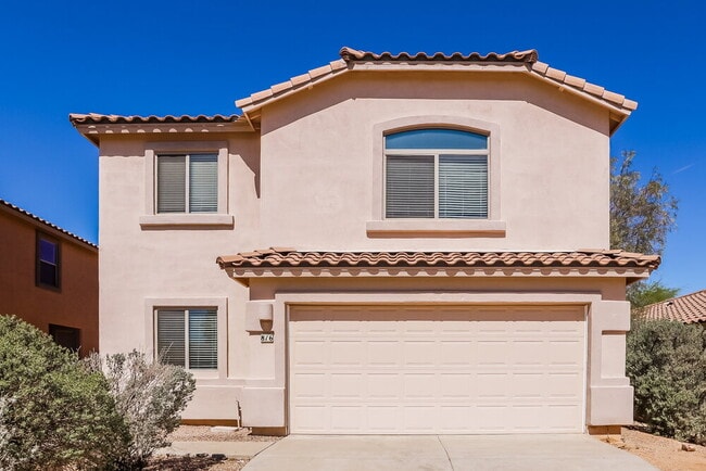 property at 816 W Calle Ormino