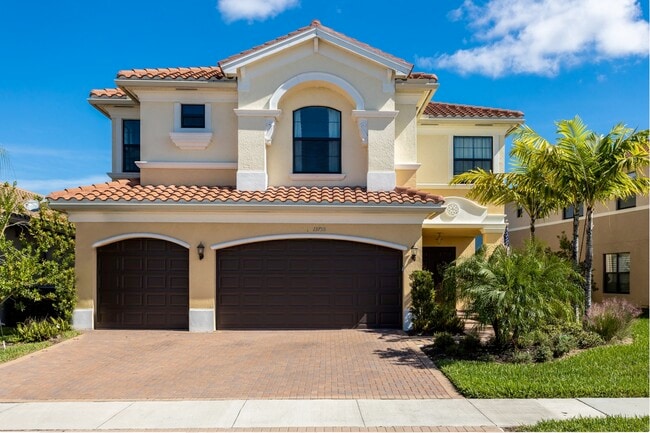 property at 13755 Luna Dr