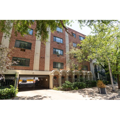 1533 N Wieland St in Chicago, IL - Building Photo