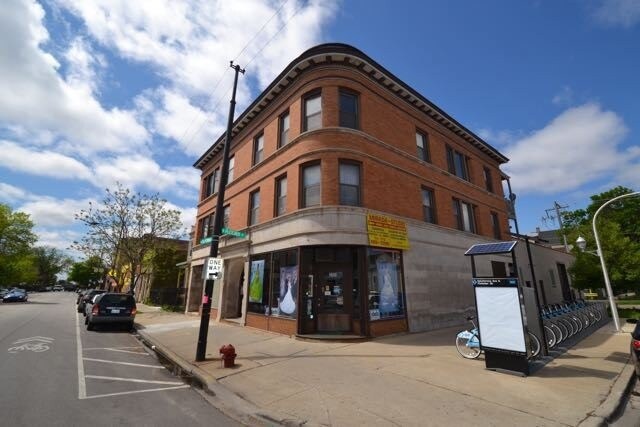 3124 N California Ave in Chicago, IL - Building Photo