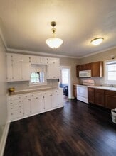 917 Dockery St in Jefferson City, MO - Foto de edificio - Building Photo