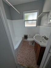 17 Belle Meade Cir in Largo, FL - Foto de edificio - Building Photo