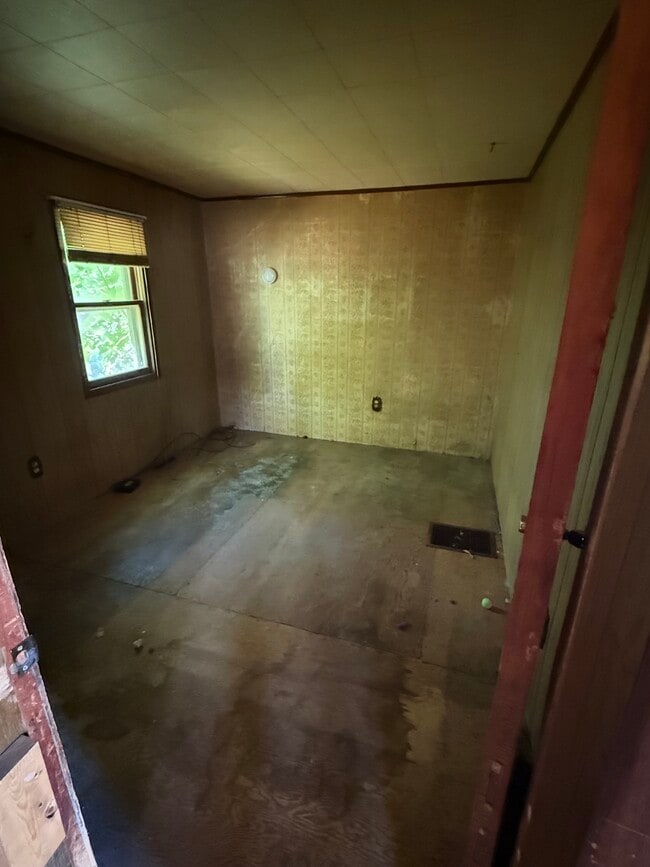 512 Powell St in Streator, IL - Building Photo - Building Photo