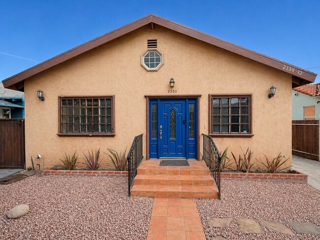 property at 2330 S Mansfield Ave