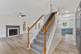 600 River Glen Ct in Greensboro, NC - Building Photo - Building Photo