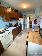33 Westgate Rd, Unit 1 in Boston College, MA - Building Photo - Building Photo