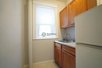 64 Woodstock Ave, Unit 5 in Boston, MA - Building Photo - Building Photo