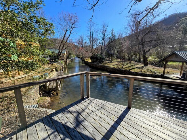 151 Timpson Cove Rd in Clayton, GA - Building Photo - Building Photo