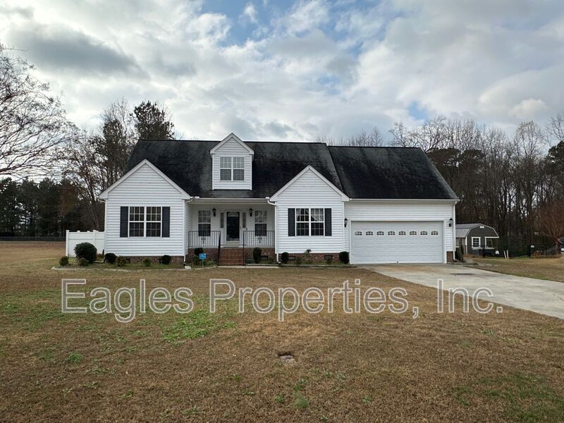 105 Phillip Ct in Goldsboro, NC - Building Photo
