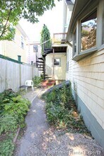 12 A Saginaw Ave in Cambridge, MA - Building Photo - Building Photo