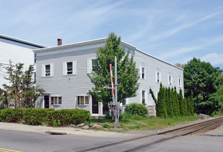 165 Woodford St in Portland, ME - Building Photo - Building Photo