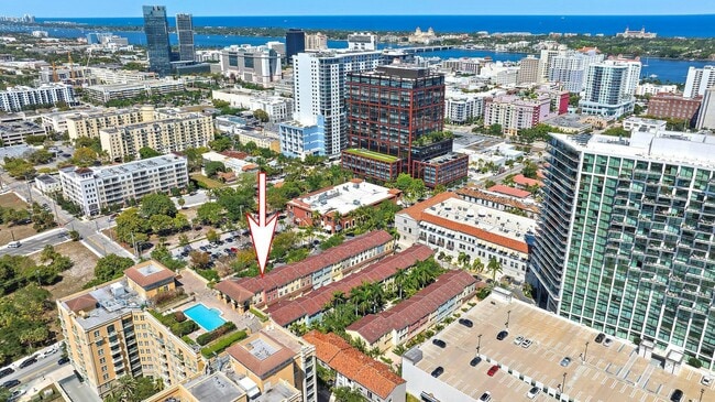 634 Fern St in West Palm Beach, FL - Building Photo - Building Photo