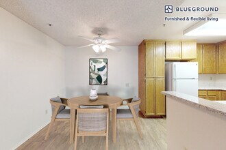 5679 Amaya Dr in La Mesa, CA - Building Photo - Building Photo