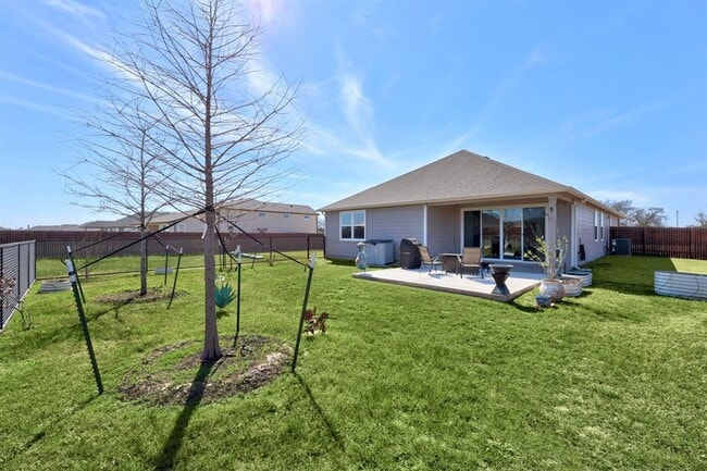 191 Silverton Ln in Cedar Creek, TX - Building Photo - Building Photo