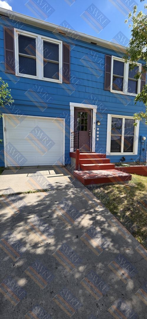 property at 2028 Arthur Ave