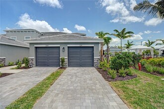 11790 Venetian Lagoon Dr in Ft. Myers, FL - Building Photo - Building Photo