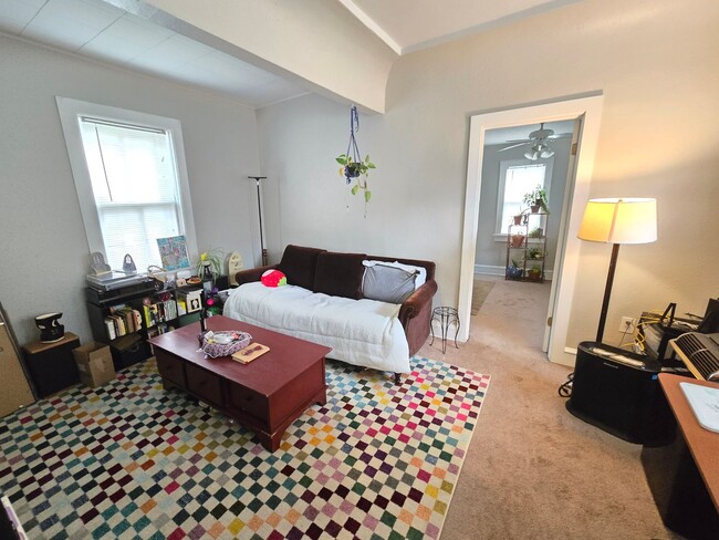 property at 2456 N Bartlett Ave